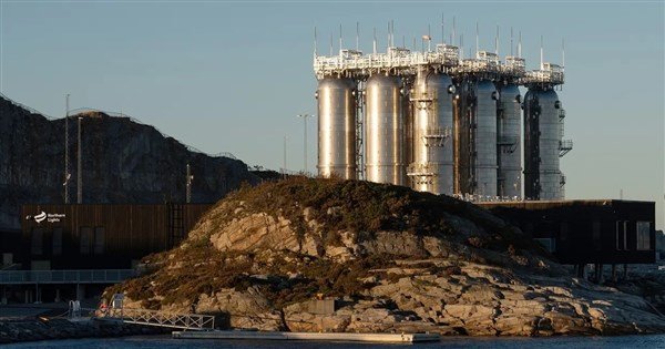 跨國能源業碳封存計畫正式營運　首批成功注入海床下2.6公里地層