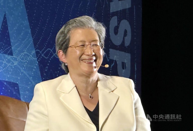 蘇姿丰鍾愛拳擊 喻「敏捷性」為領導AI賽局關鍵 蘇姿丰鍾愛拳擊 喻「敏捷性」為領導AI賽局關鍵