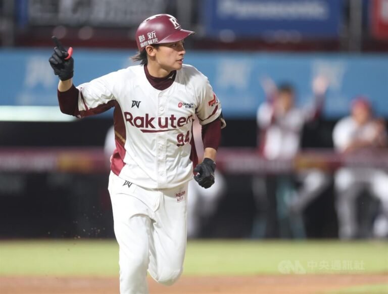 馬傑森入伍在即相信隊友能逆轉 笑稱開心去當兵 | 運動 | 中央社 CNA 馬傑森入伍在即相信隊友能逆轉 笑稱開心去當兵 | 運動 | 中央社 CNA