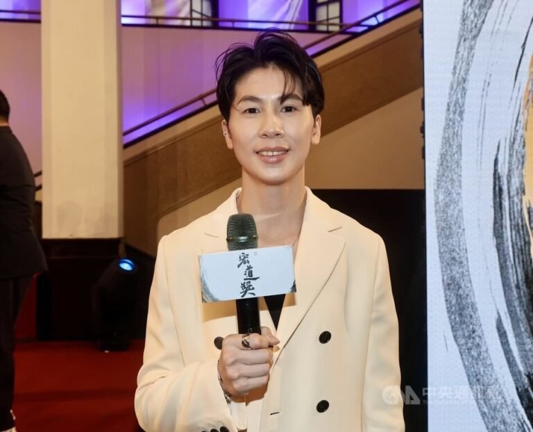 林郁婷主持宏道獎典禮　30歲生日如願與賴總統合照 | 運動 | 中央社 CNA