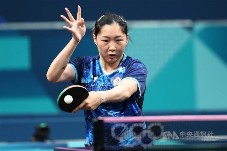 簡彤娟上演逆轉秀　闖進WTT新加坡大滿貫會內賽 | 運動 | 中央社 CNA