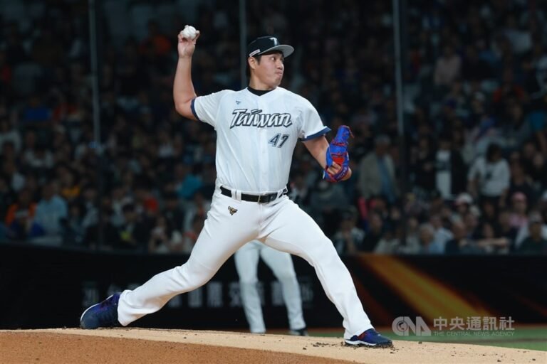 鄭浩均台日交流賽先發投2.2局　小腿抽筋退場 | 運動 | 中央社 CNA