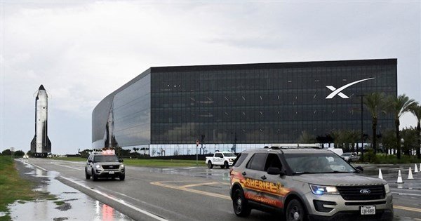 馬斯克合併xAI與SpaceX　擬建置太空資料中心 | 科技 | 中央社 CNA