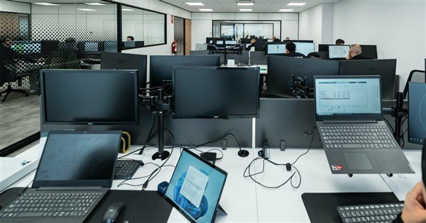 日本限制地方政府IT採購須認證　擬2027排除中國製設備 | 國際 | 中央社 CNA