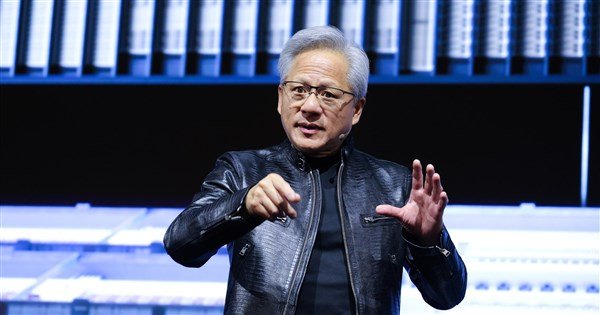 黃仁勳談自身美國夢：承襲父母無退路移民精神